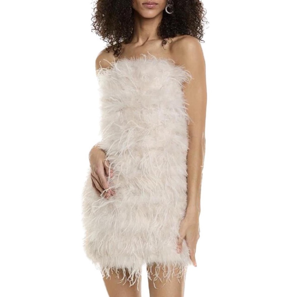 ⭐️LAMARQUE - CREAM FEATHER DRESS⭐️